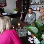 Zdjęcie z podpisania umowy